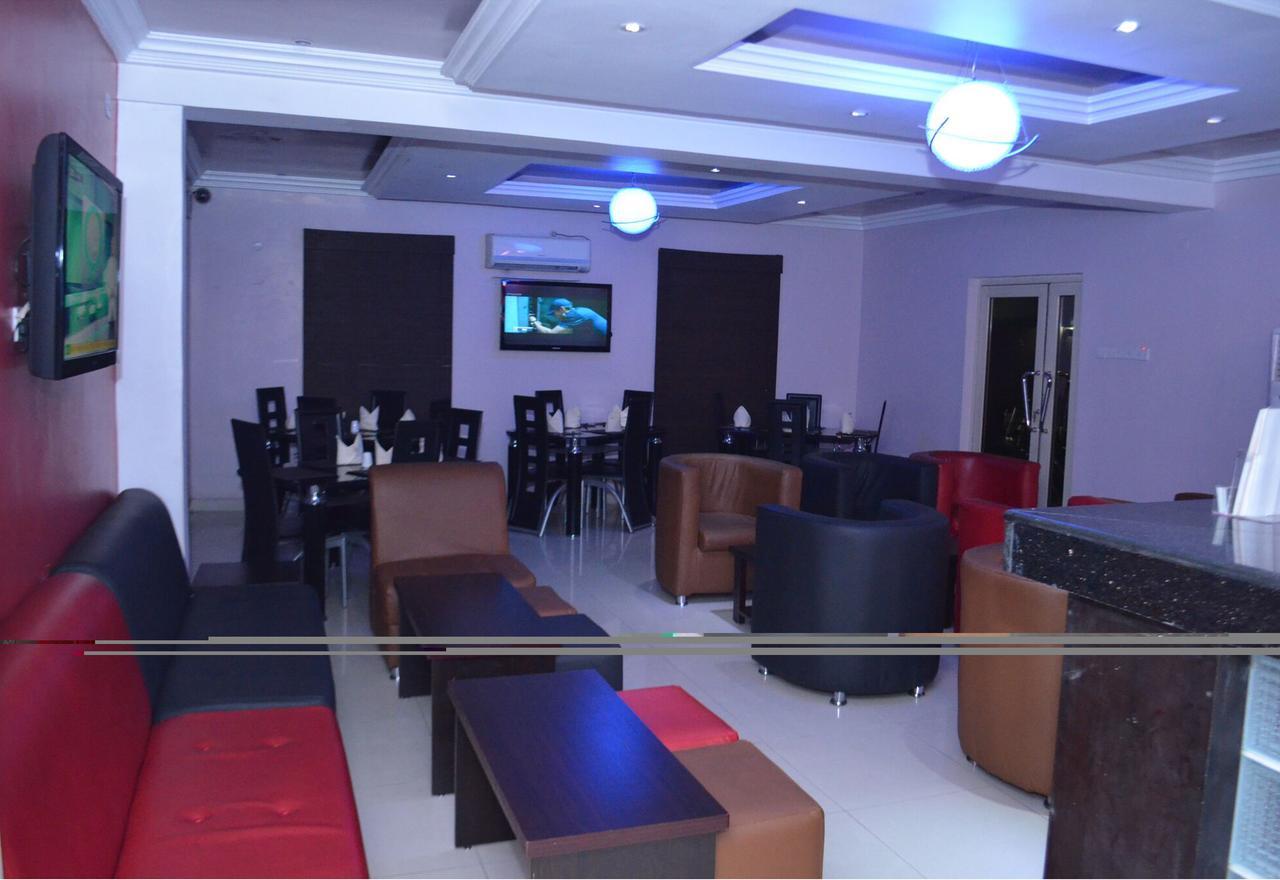 De Rigg Place - Alaka Estate, Surulere Lagos Bagian luar foto