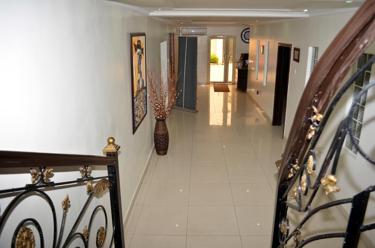 De Rigg Place - Alaka Estate, Surulere Lagos Bagian luar foto